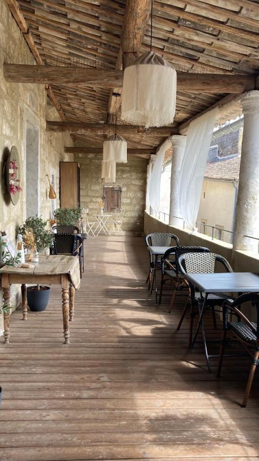 La Maison D'Aime Saint-Quentin-la-Poterie Zewnętrze zdjęcie